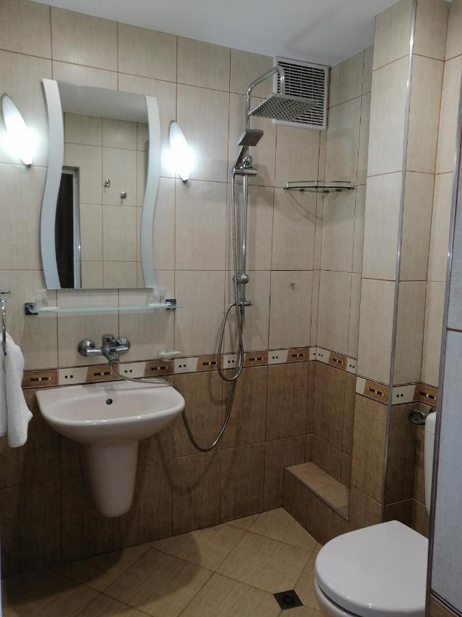 Yanakiev'S Central Apartment Burgas Luaran gambar